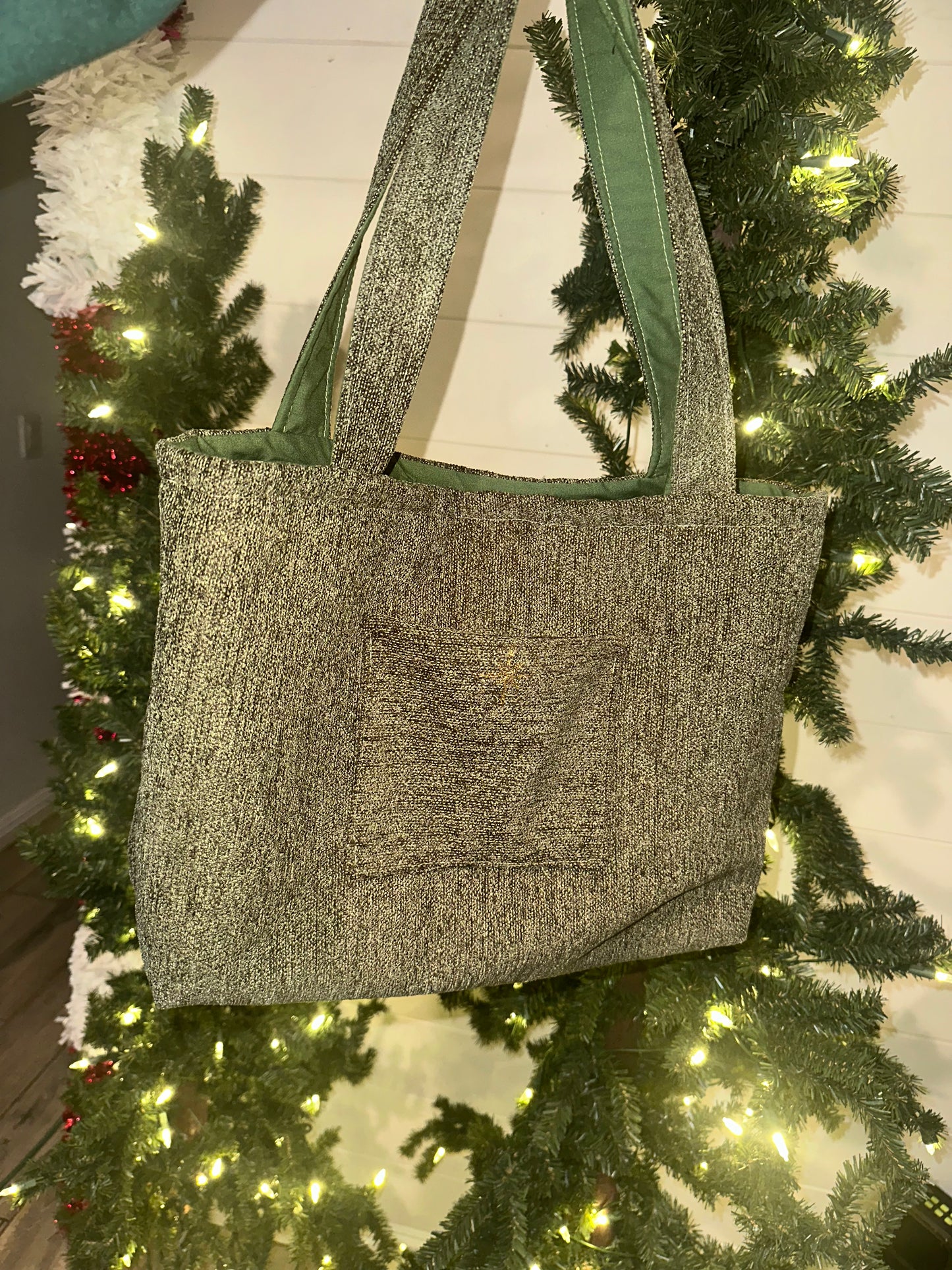 The Haley Tote in “Gentle”