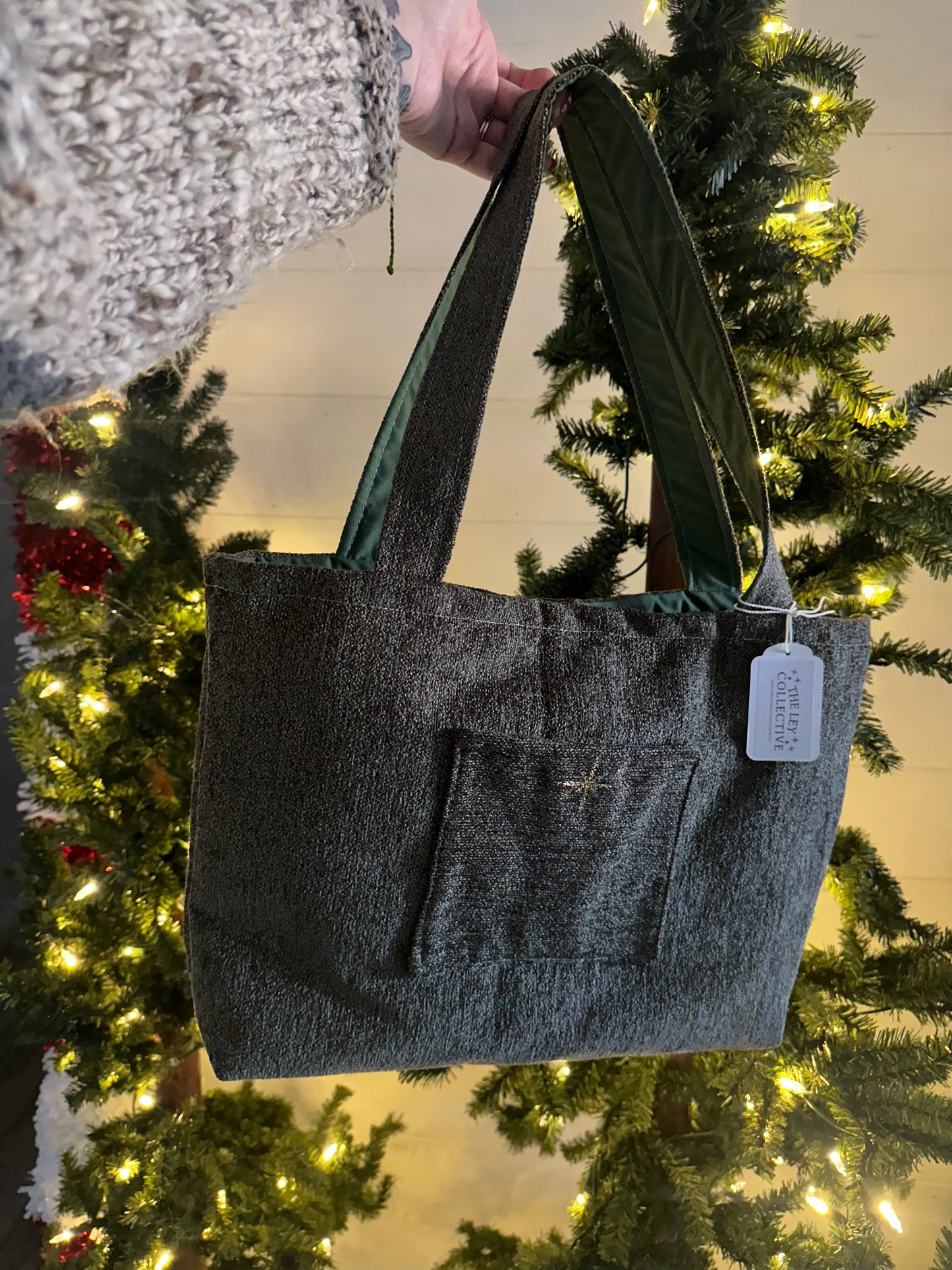 The Haley Tote in “Gentle”